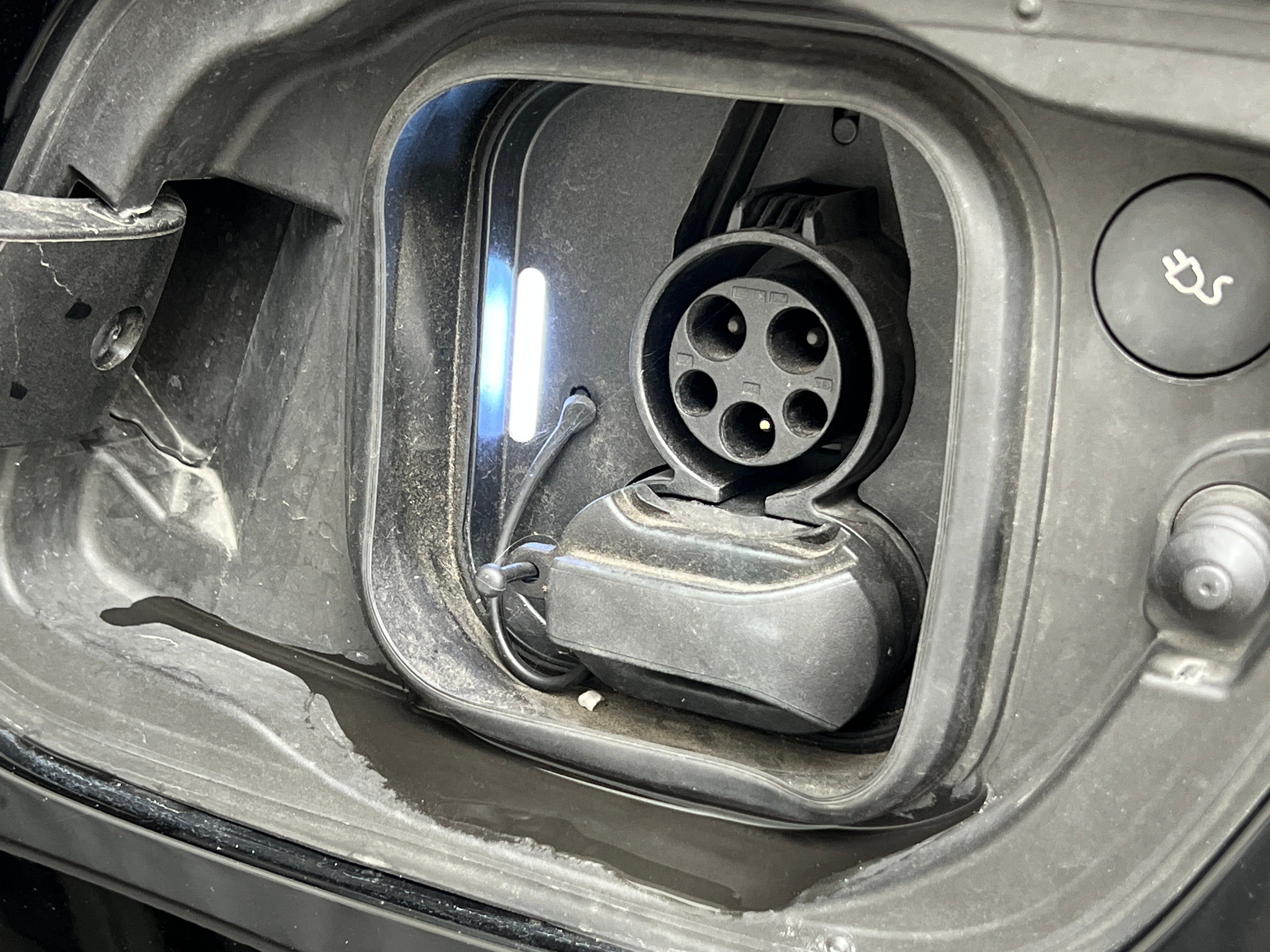 Used 2023 Volvo C40 Ultimate with VIN YV4ED3GM1P2052785 for sale in Auburn, WA