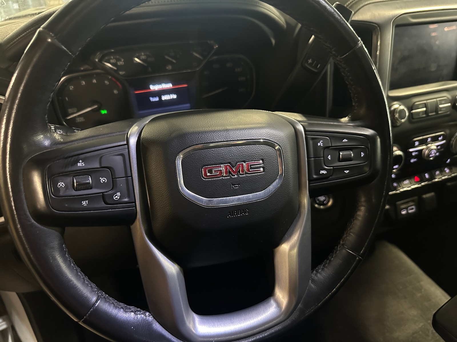 Thumbnail: 2022 GMC Sierra 1500 - 4