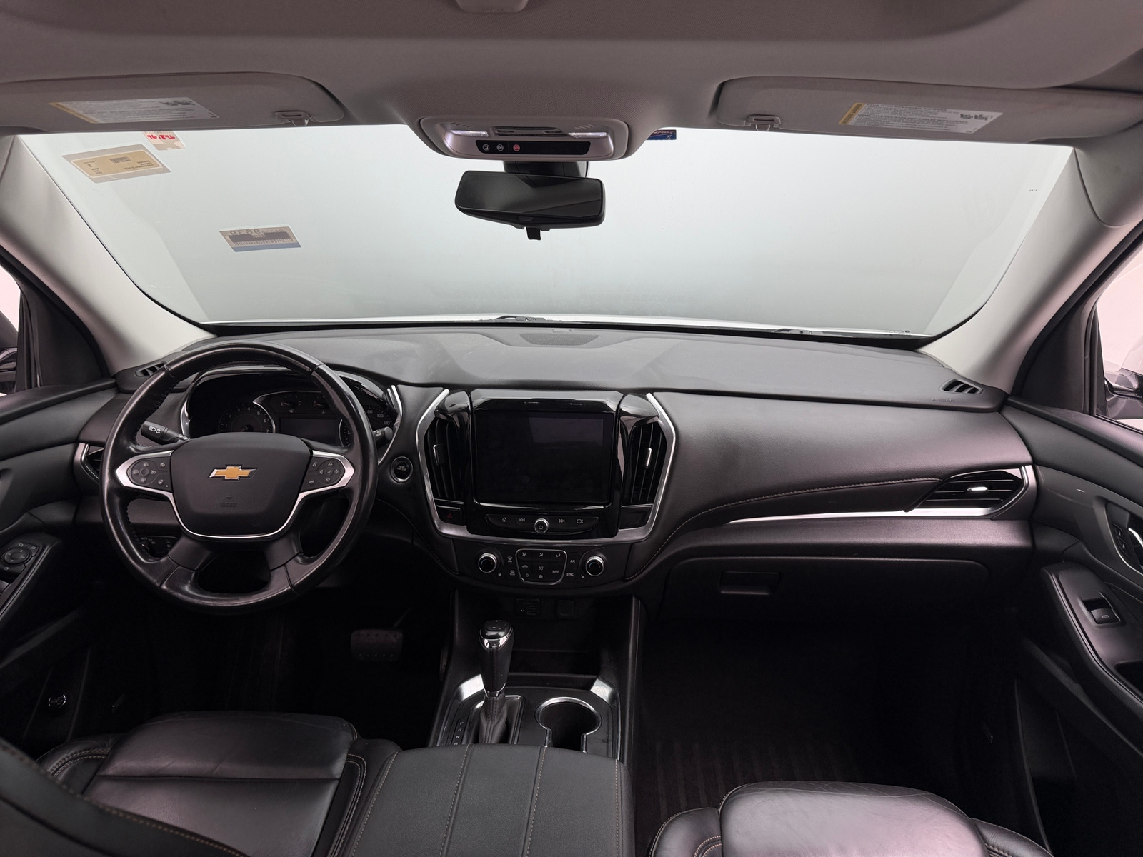 Thumbnail: 2020 Chevrolet Traverse - 3