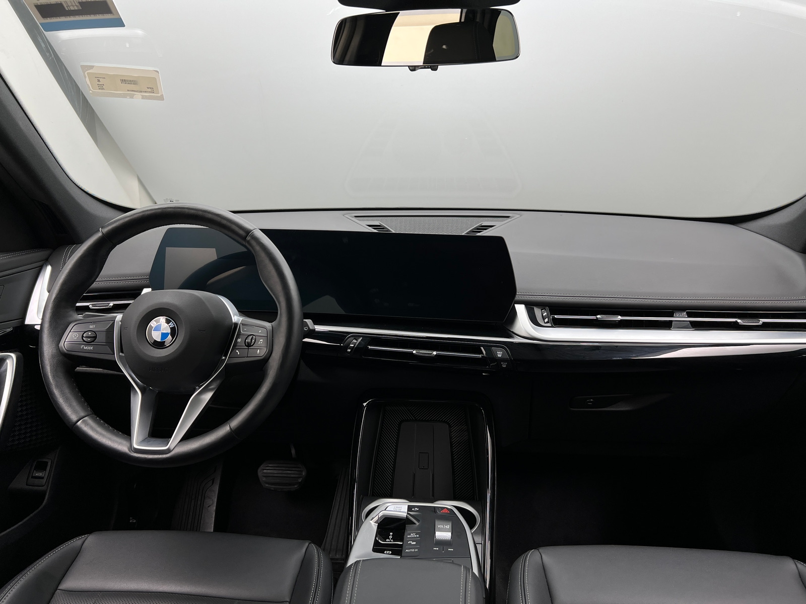 Thumbnail: 2026 BMW X1 - 2