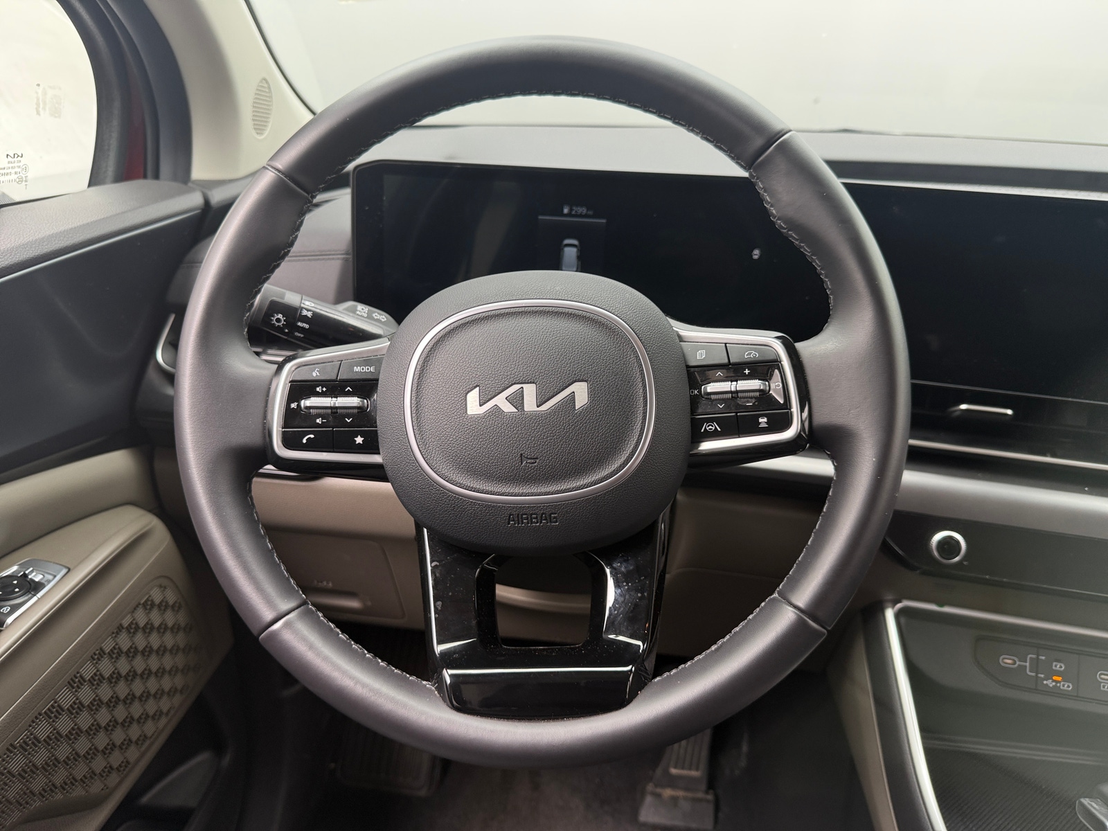 Thumbnail: 2026 Kia Carnival - 4