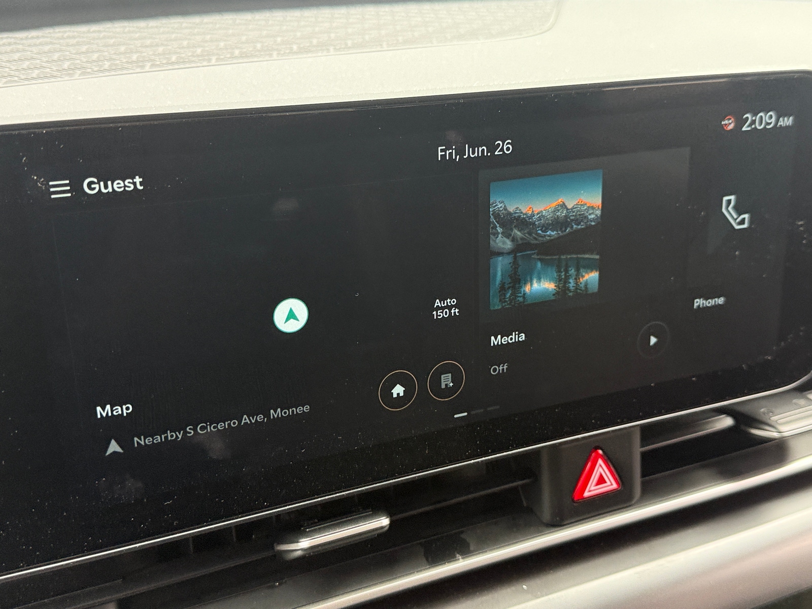 Thumbnail: 2026 Kia Carnival - 3