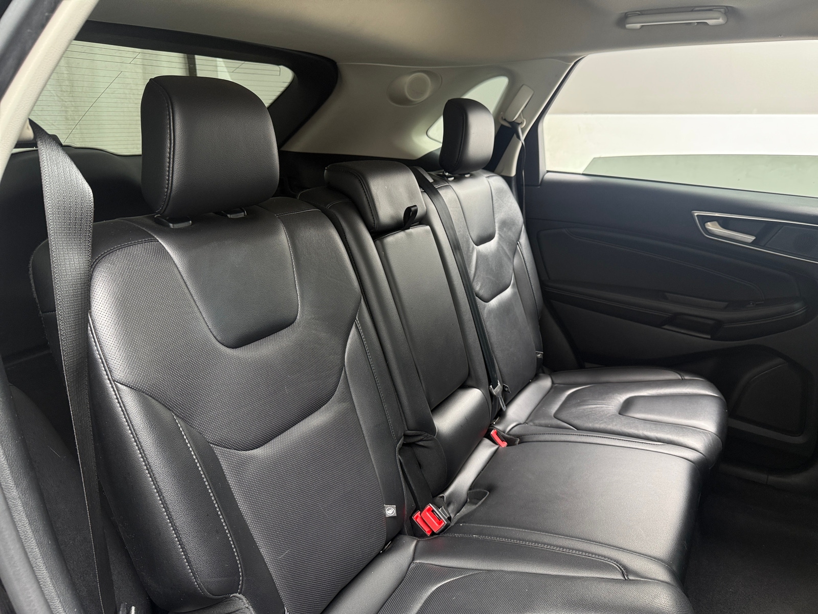Thumbnail: 2022 Ford Edge - 5