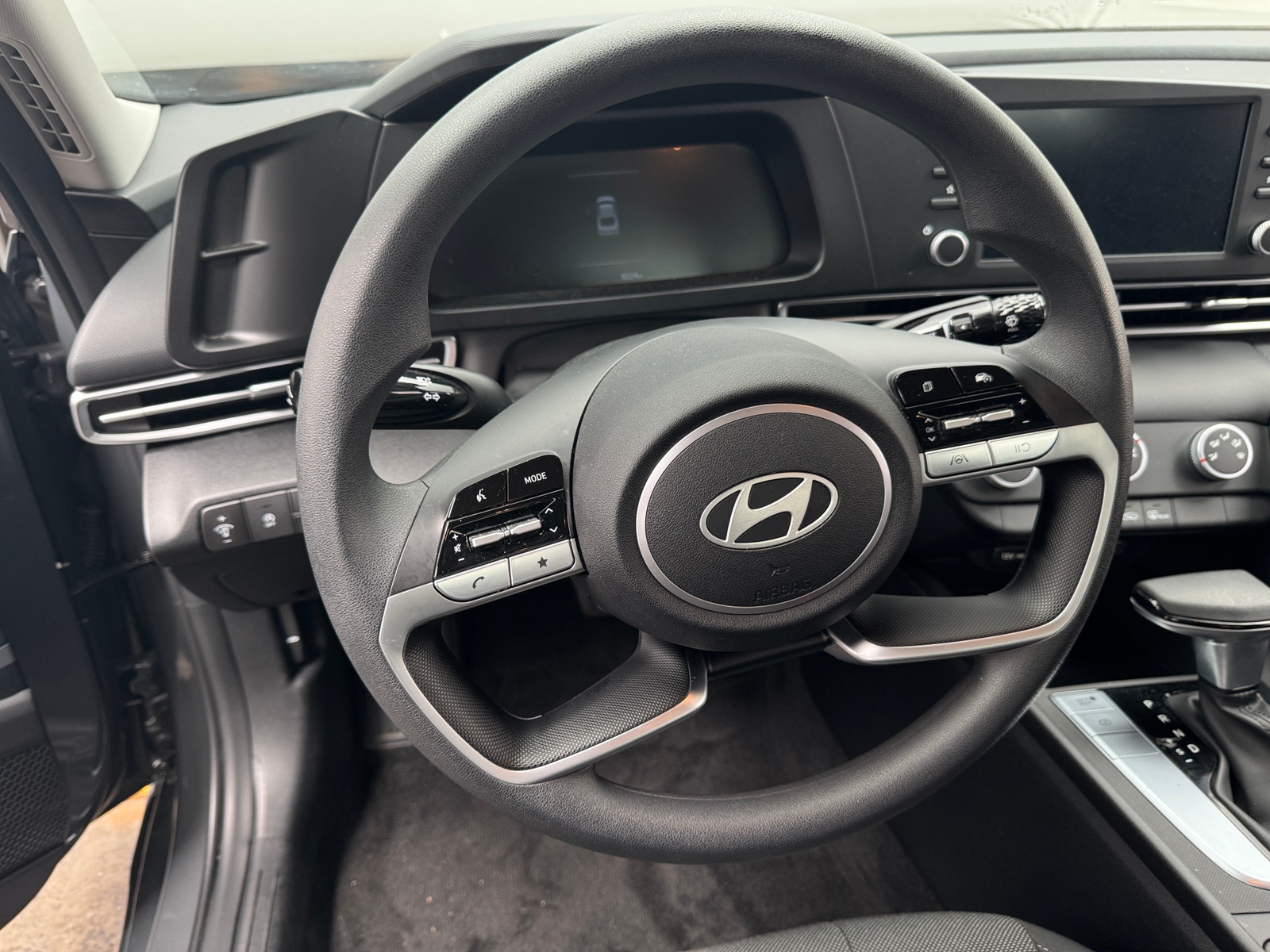 Thumbnail: 2024 Hyundai Elantra - 5