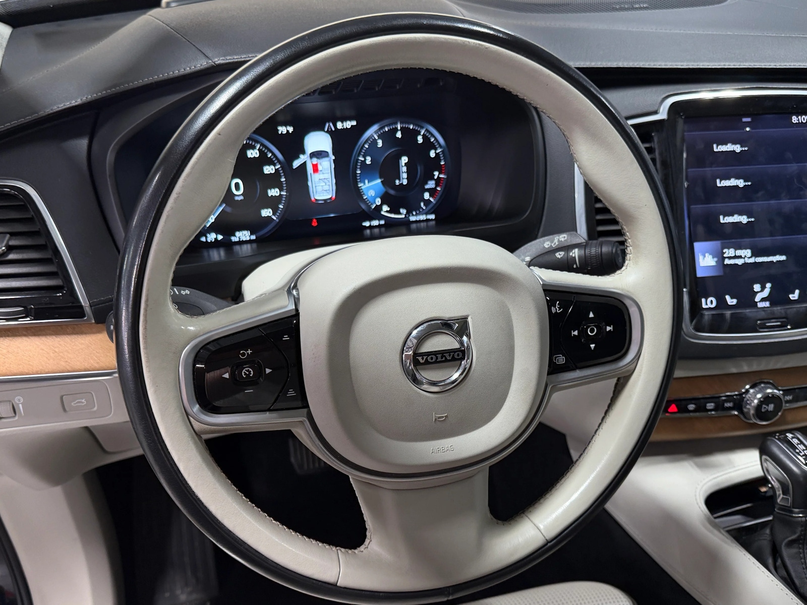 Thumbnail: 2019 Volvo XC90 - 4