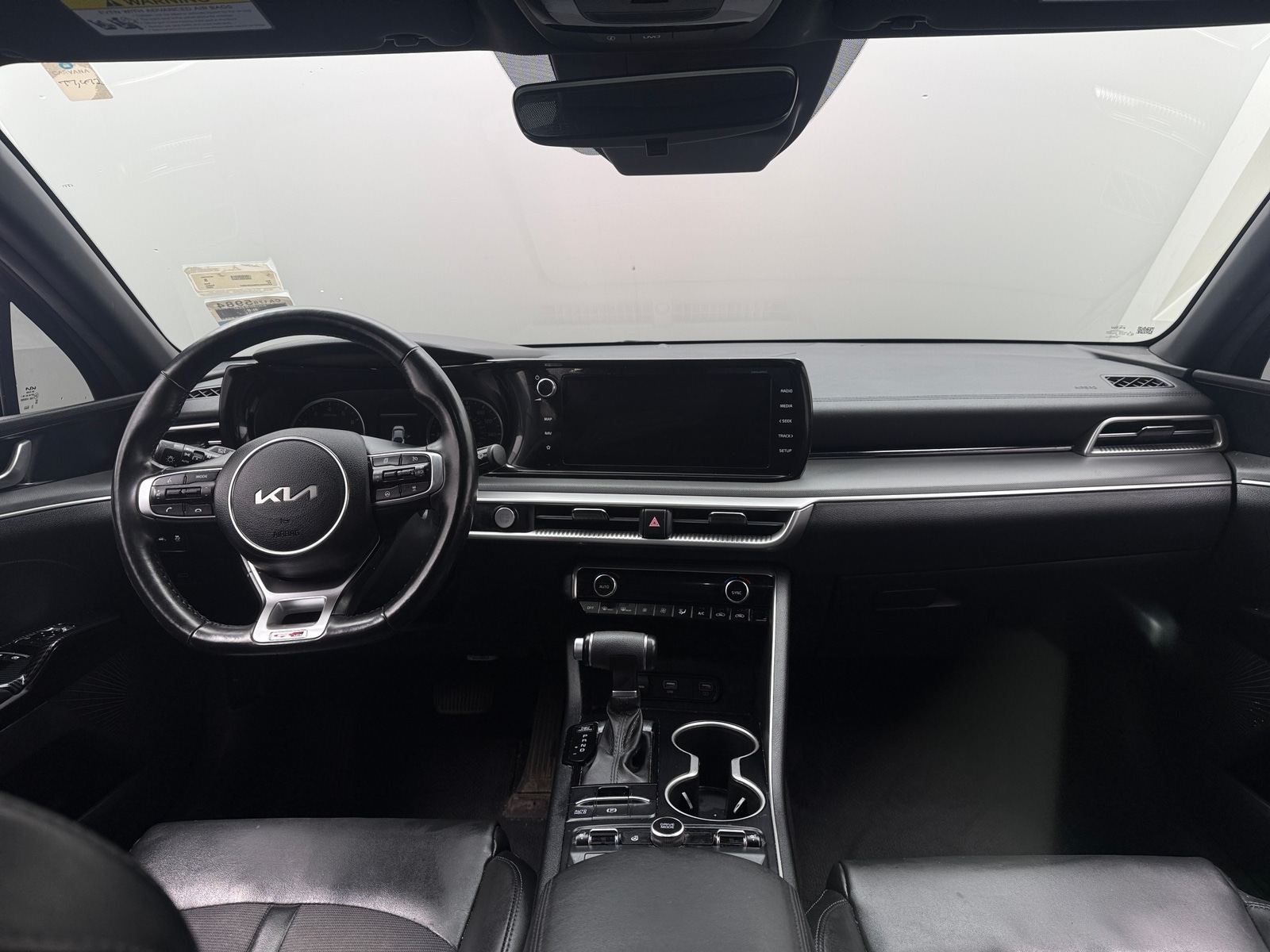 Thumbnail: 2022 Kia K5 - 3