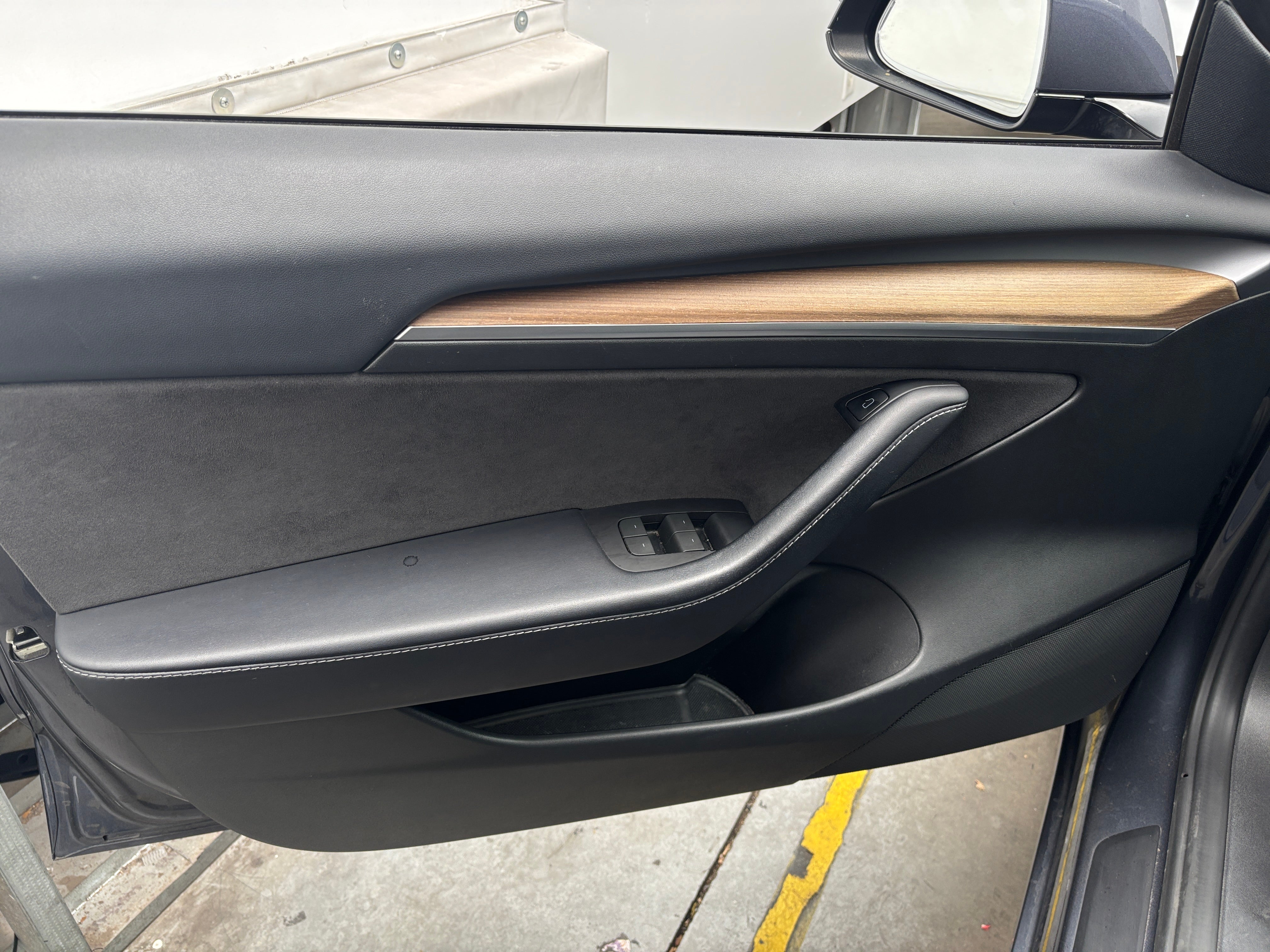 2023 Tesla Model 3 Long Range - Photo 10