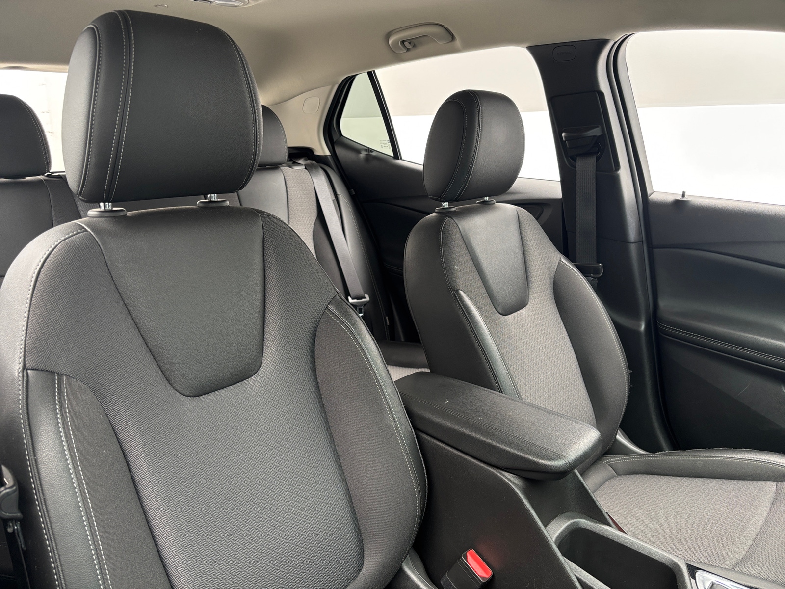 Thumbnail: 2025 Buick Encore GX - 2