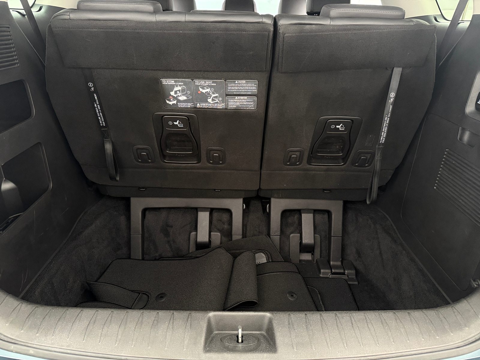Thumbnail: 2023 Kia Carnival - 6