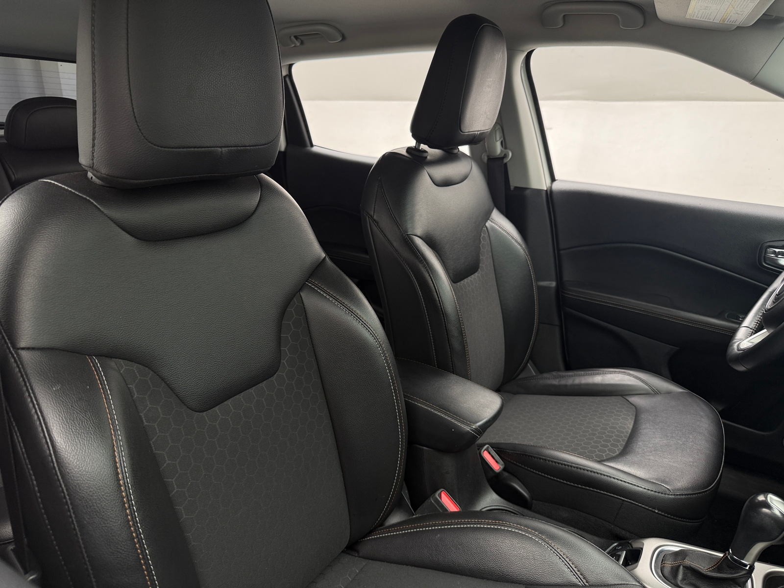 Thumbnail: 2019 Jeep Compass - 2