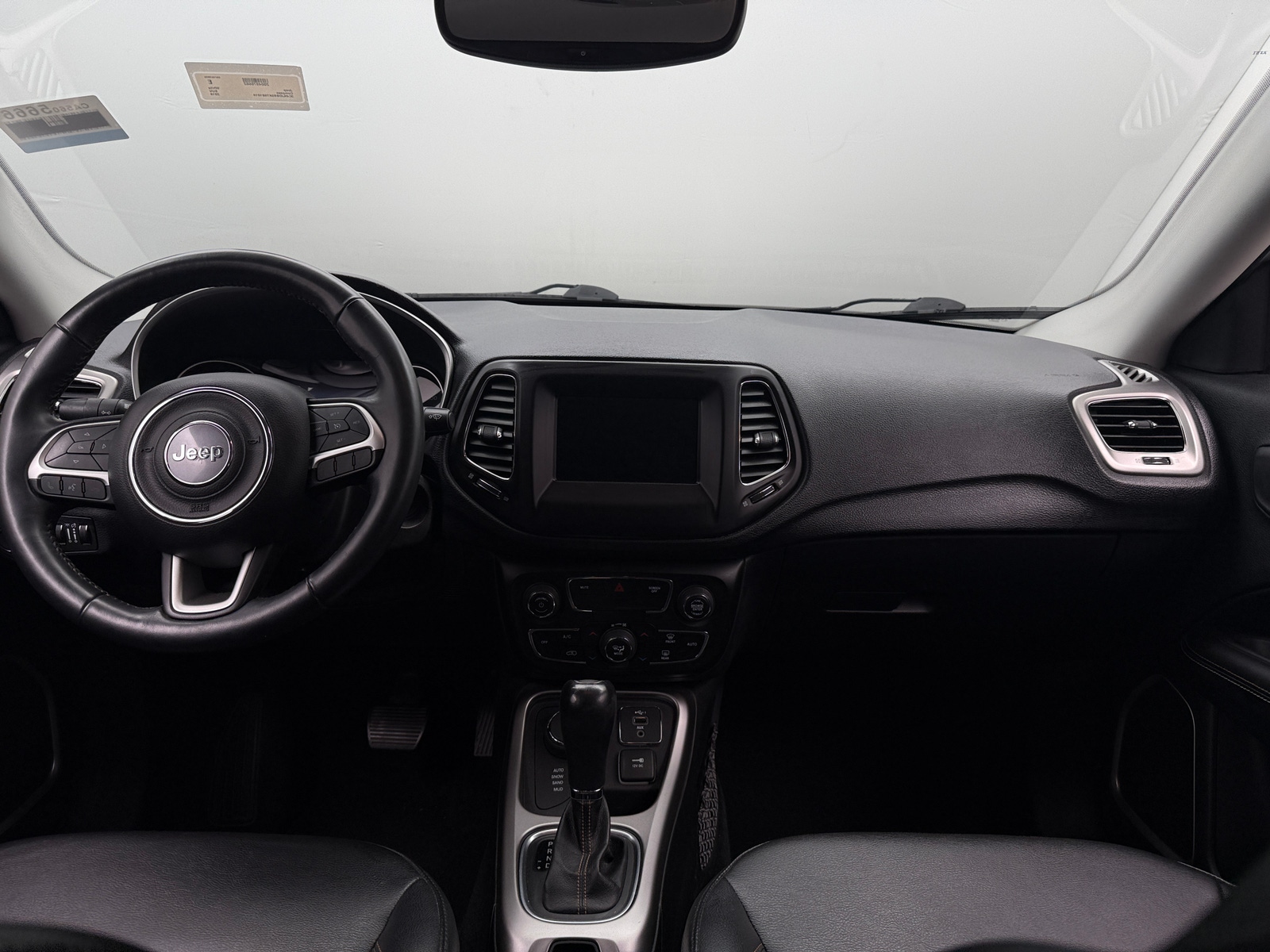 Thumbnail: 2019 Jeep Compass - 3