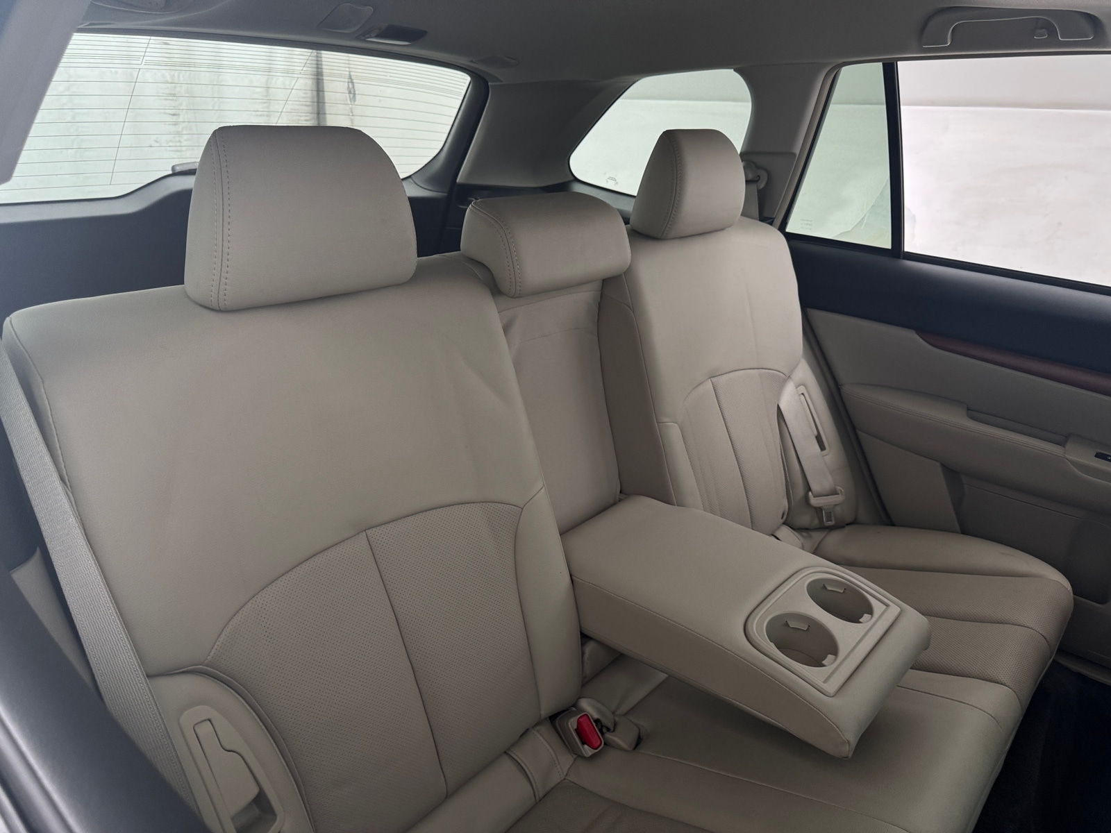 Thumbnail: 2014 Subaru Outback - 5