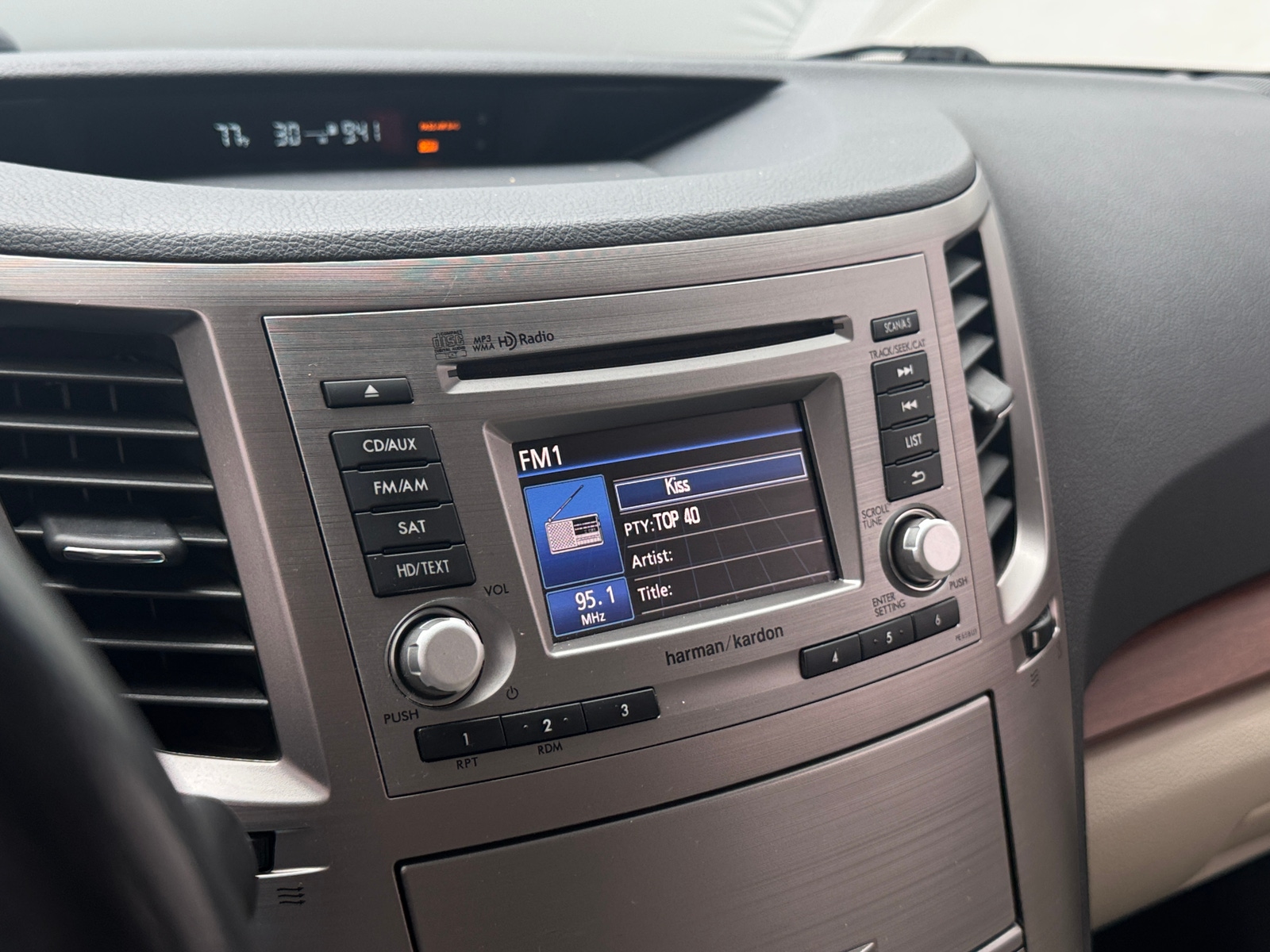 Thumbnail: 2014 Subaru Outback - 3