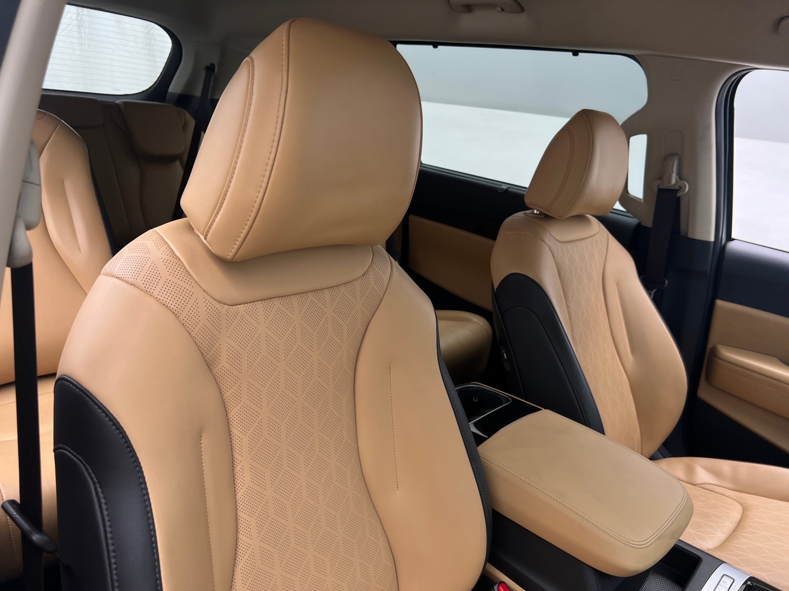 Thumbnail: 2024 Kia Carnival - 2