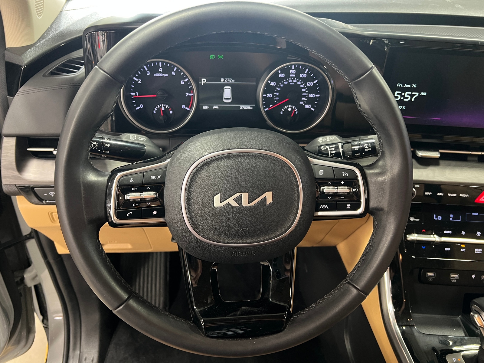 Thumbnail: 2024 Kia Carnival - 5