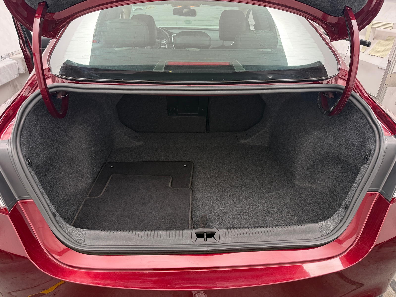 Thumbnail: 2015 Chrysler 200 - 6