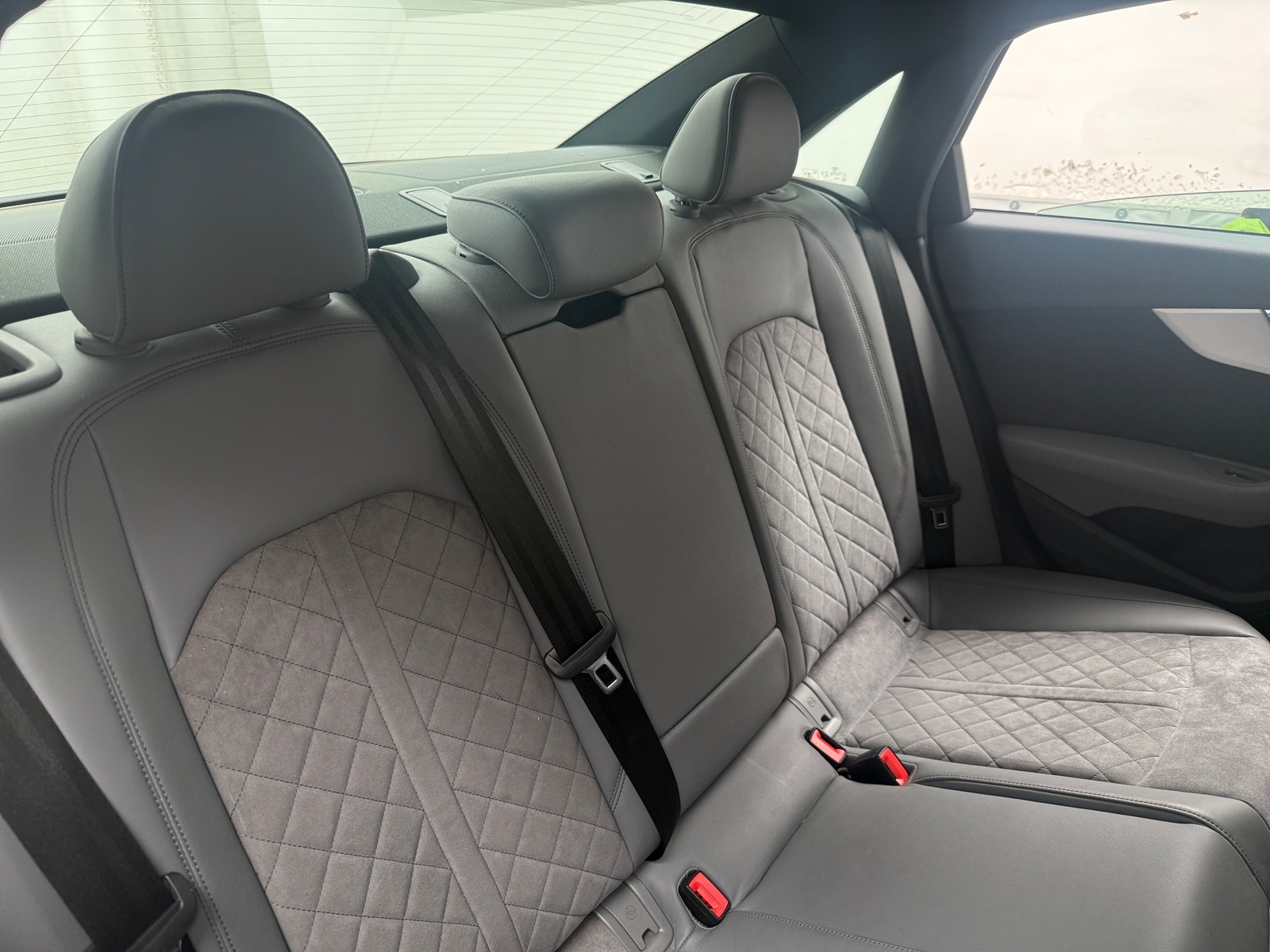 Thumbnail: 2020 Audi S4 - 5