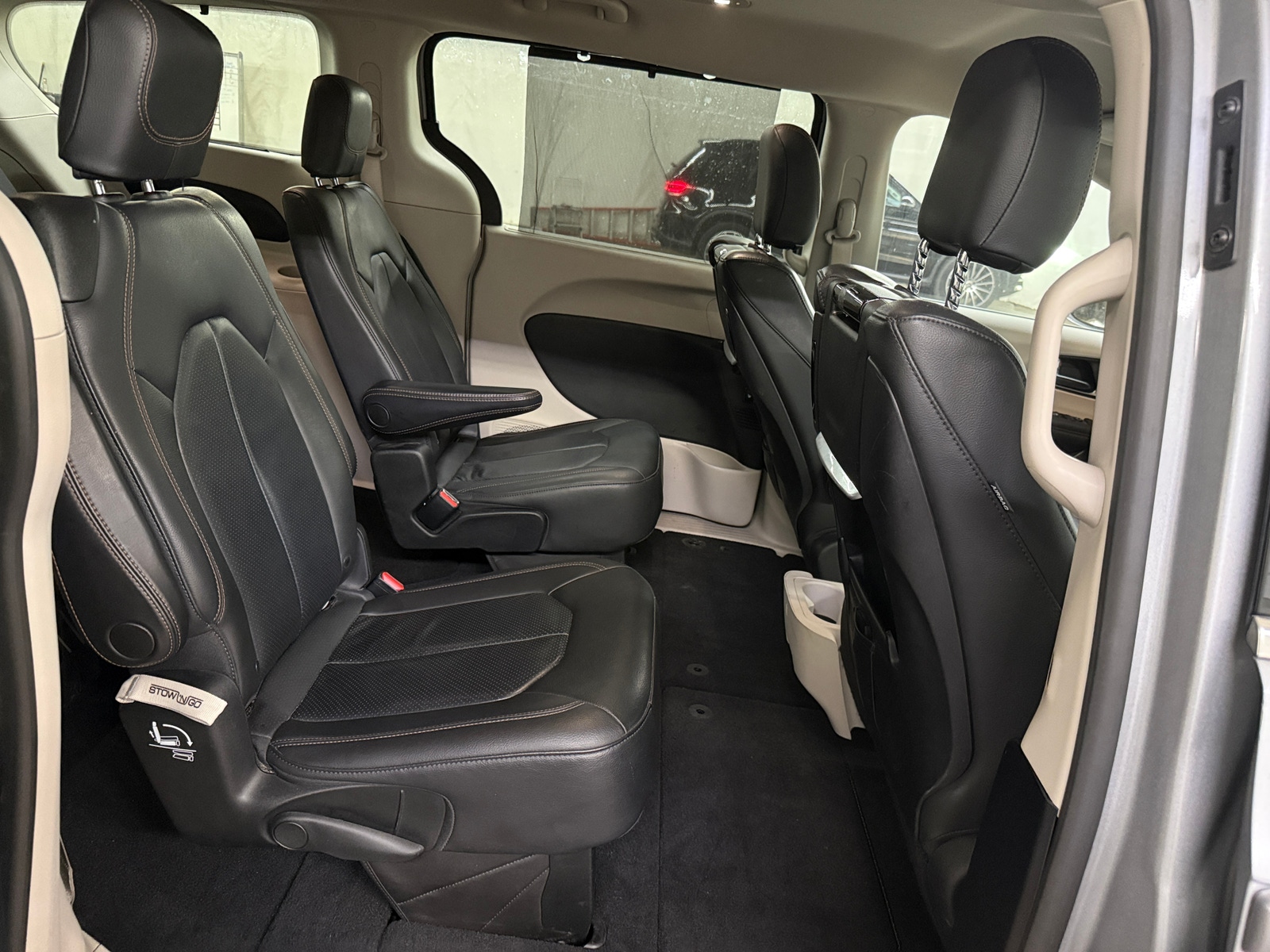 Thumbnail: 2020 Chrysler Pacifica - 5