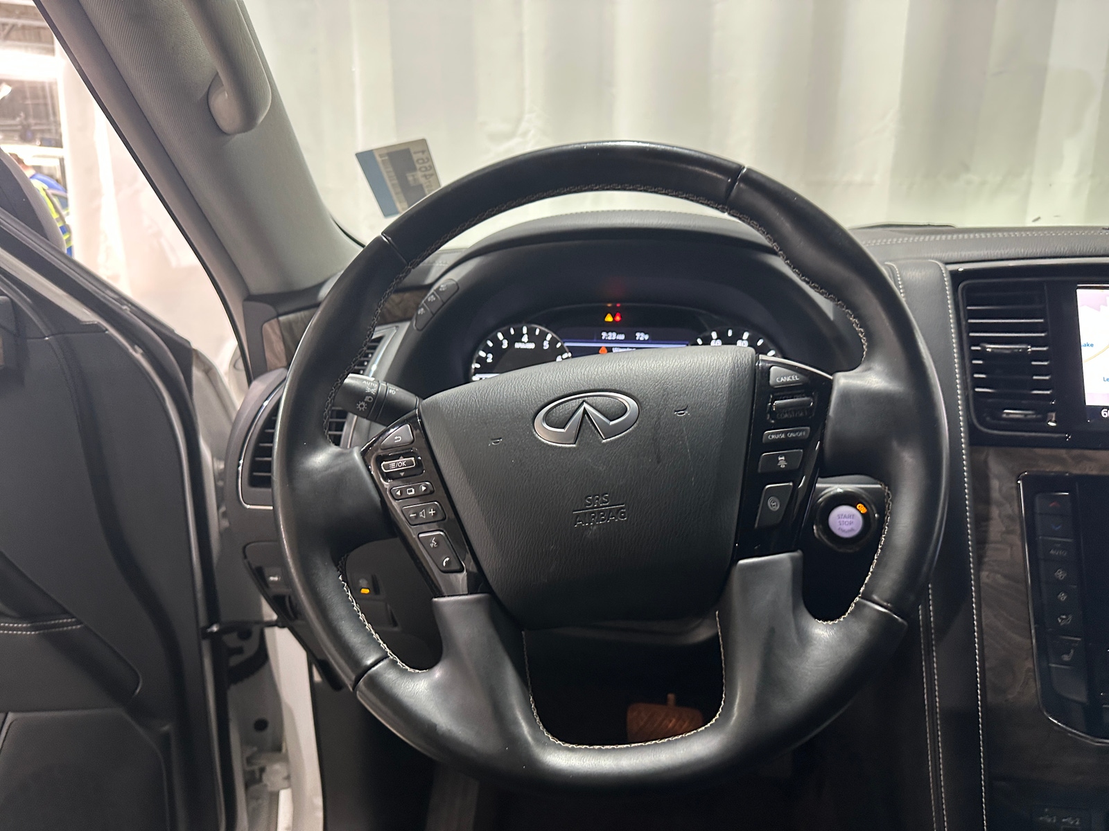 Thumbnail: 2021 INFINITI QX80 - 4