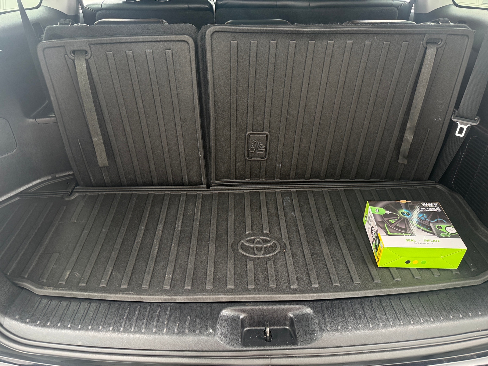 Thumbnail: 2017 Toyota Highlander - 6