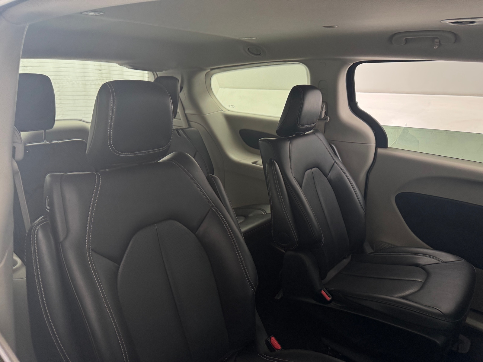 Thumbnail: 2024 Chrysler Pacifica - 5