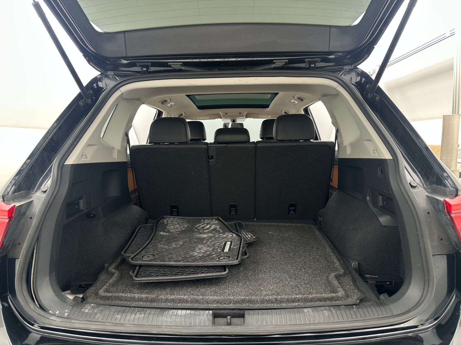 Thumbnail: 2019 Volkswagen Tiguan - 6