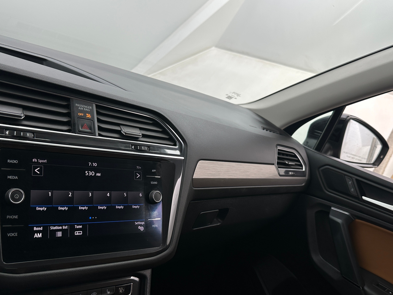 Thumbnail: 2019 Volkswagen Tiguan - 3