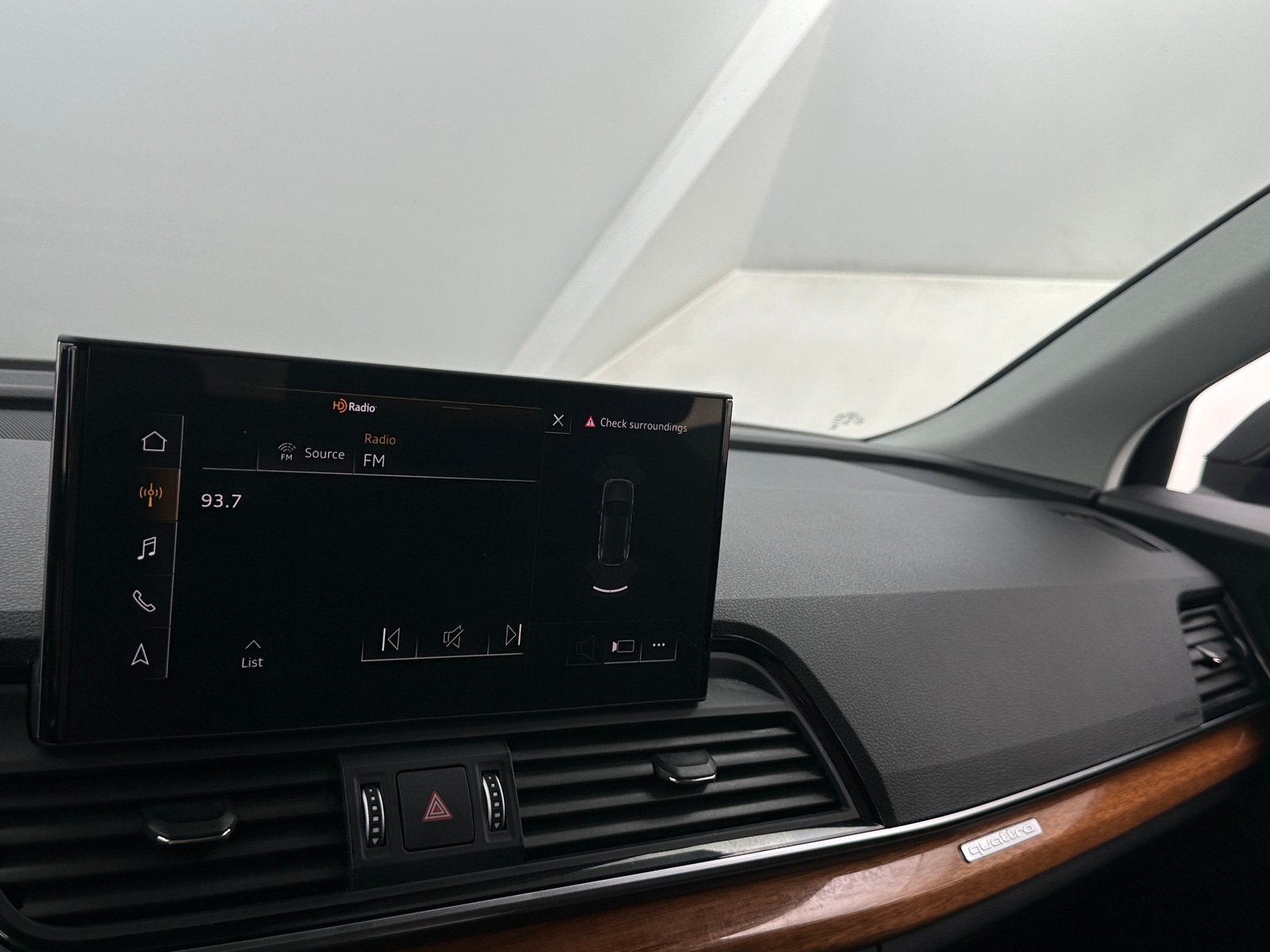 Thumbnail: 2023 Audi Q5 - 3