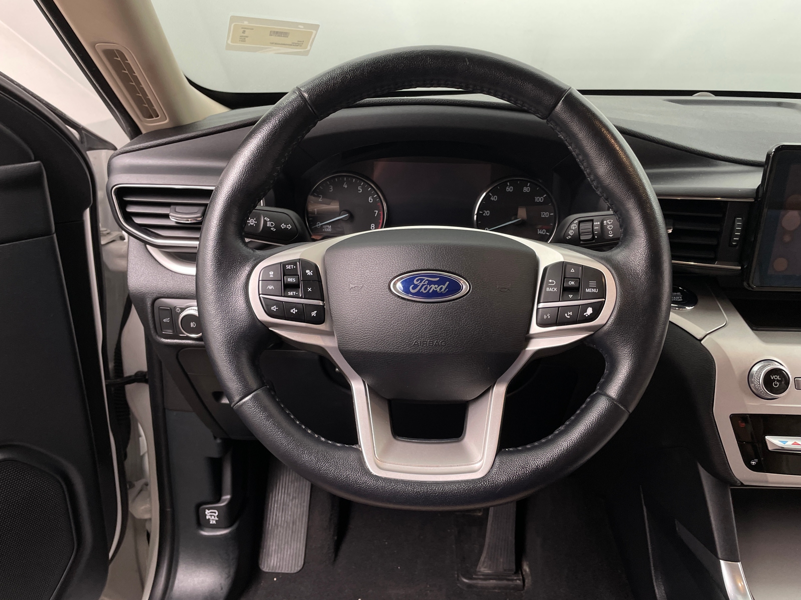 Thumbnail: 2021 Ford Explorer - 4