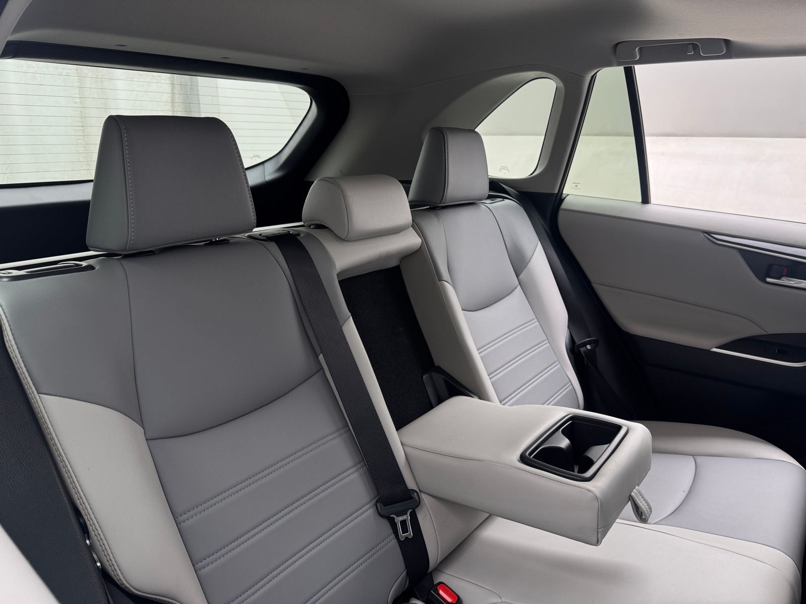 Thumbnail: 2024 Toyota RAV4 - 5