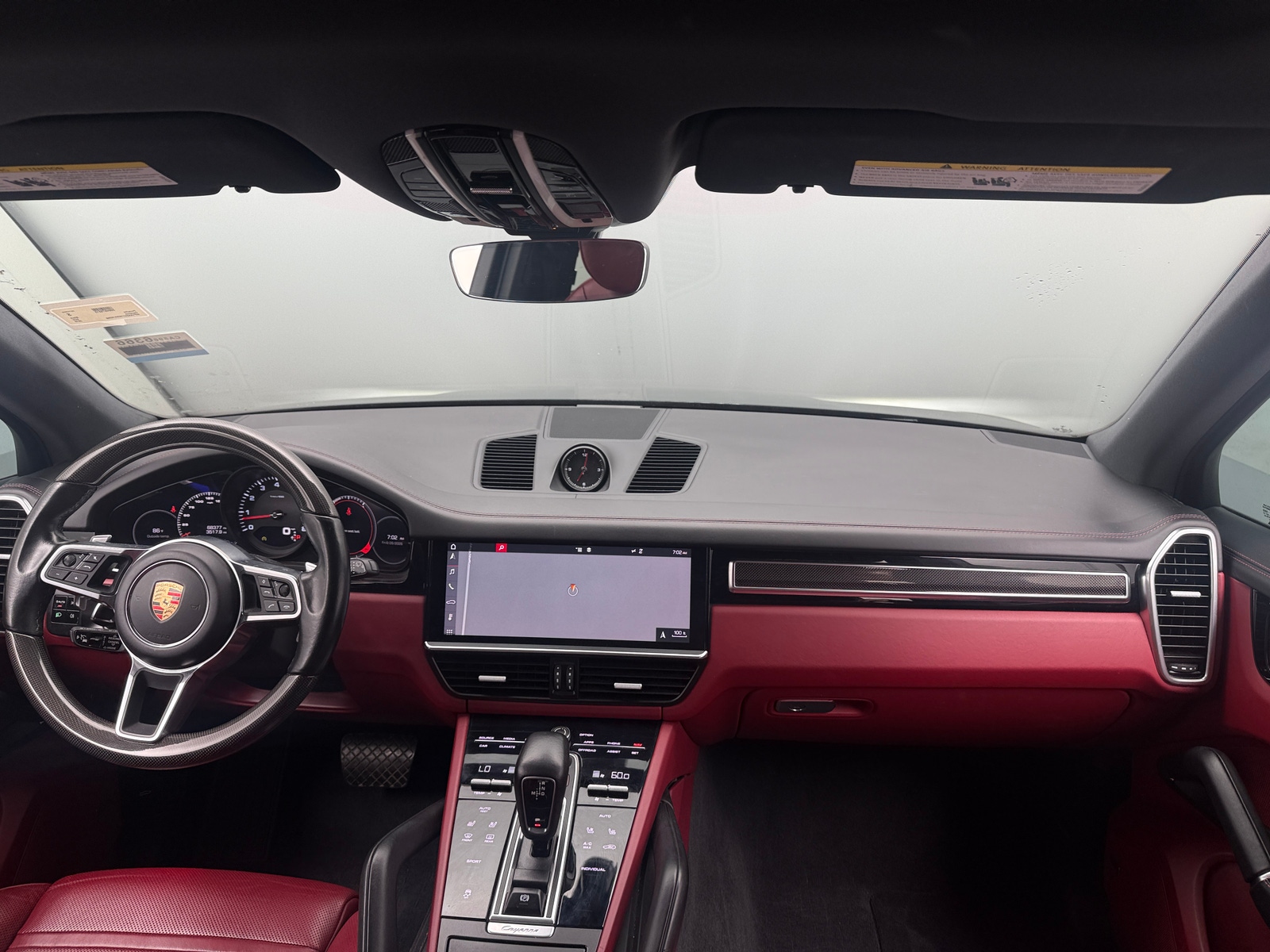 Thumbnail: 2019 Porsche Cayenne - 2