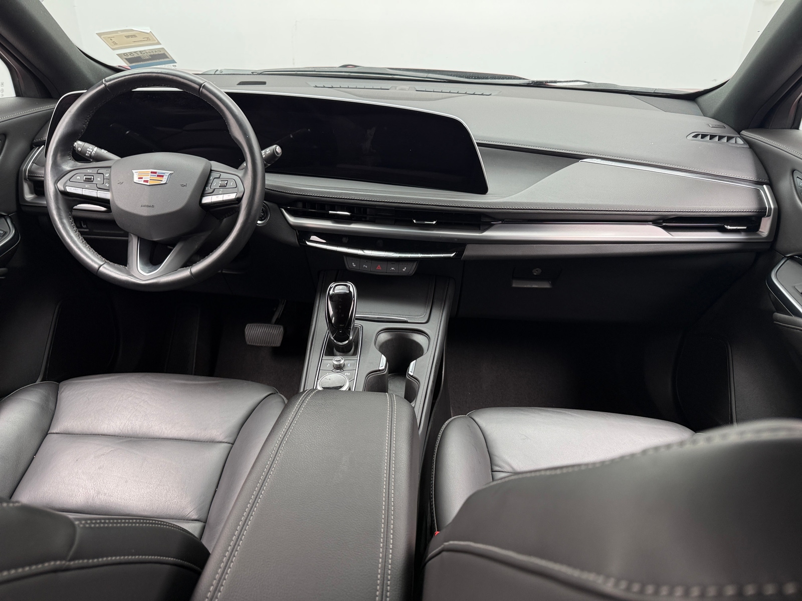 Thumbnail: 2024 Cadillac XT4 - 2