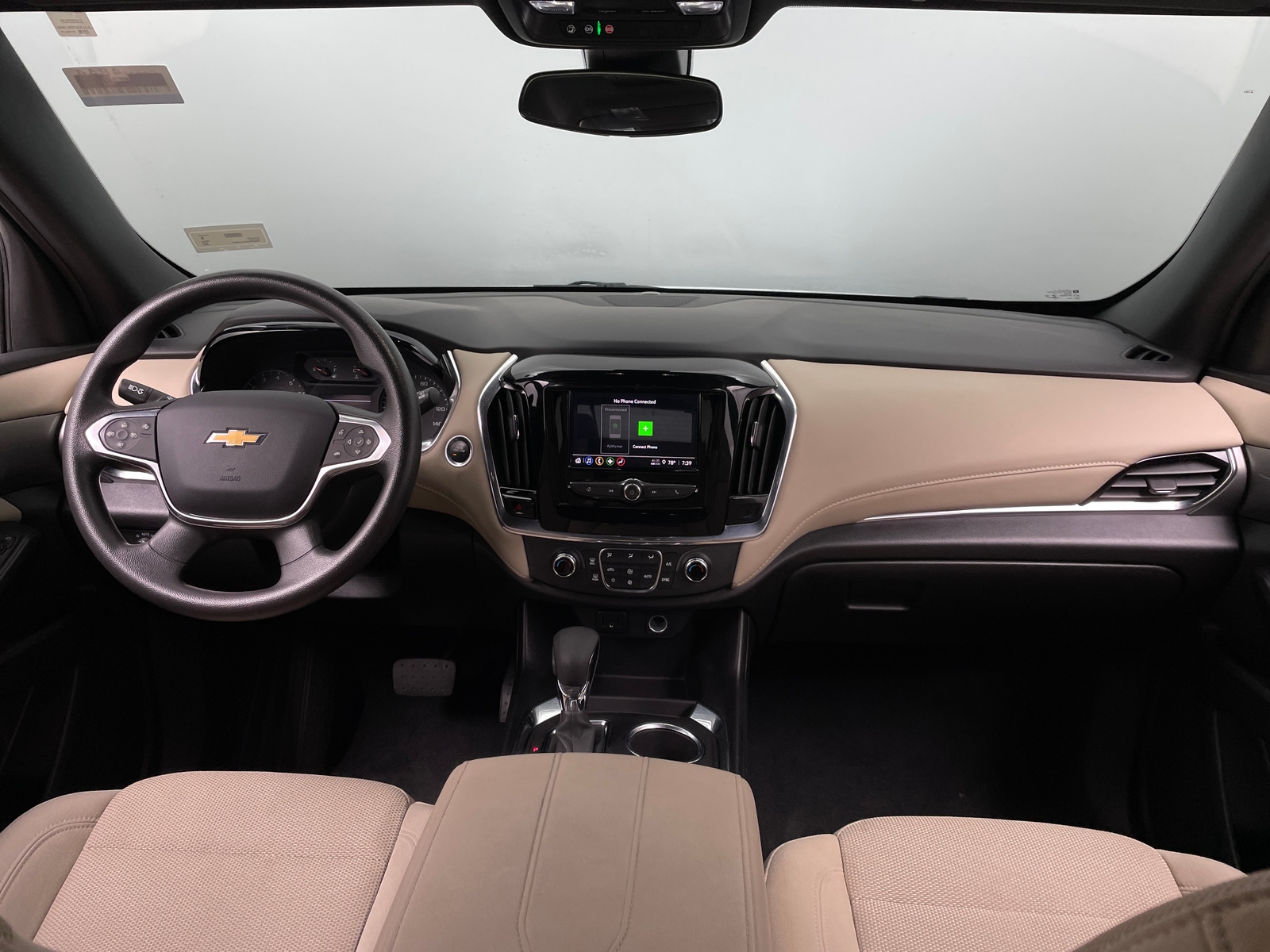Thumbnail: 2023 Chevrolet Traverse - 3