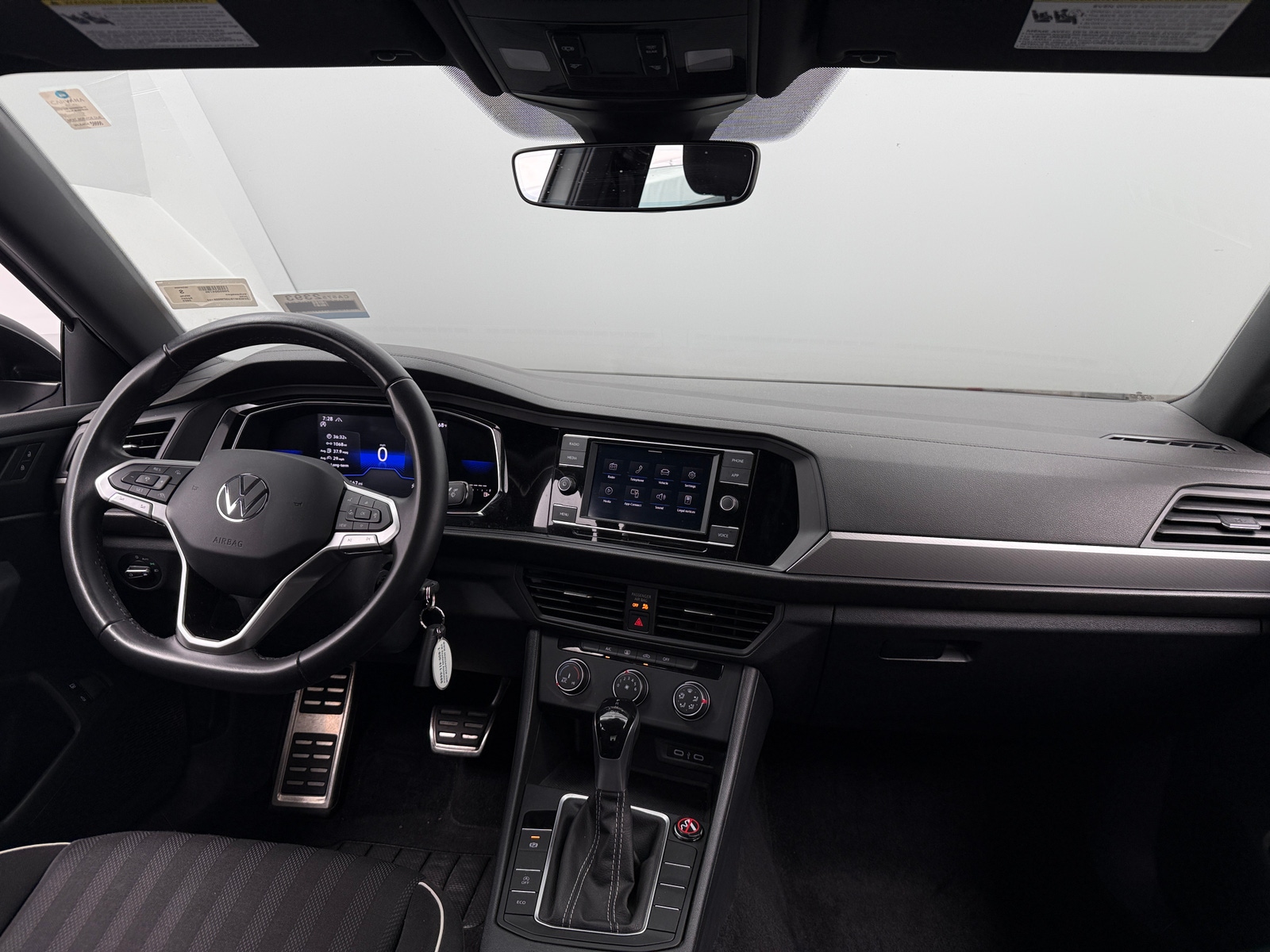 Thumbnail: 2023 Volkswagen Jetta - 3