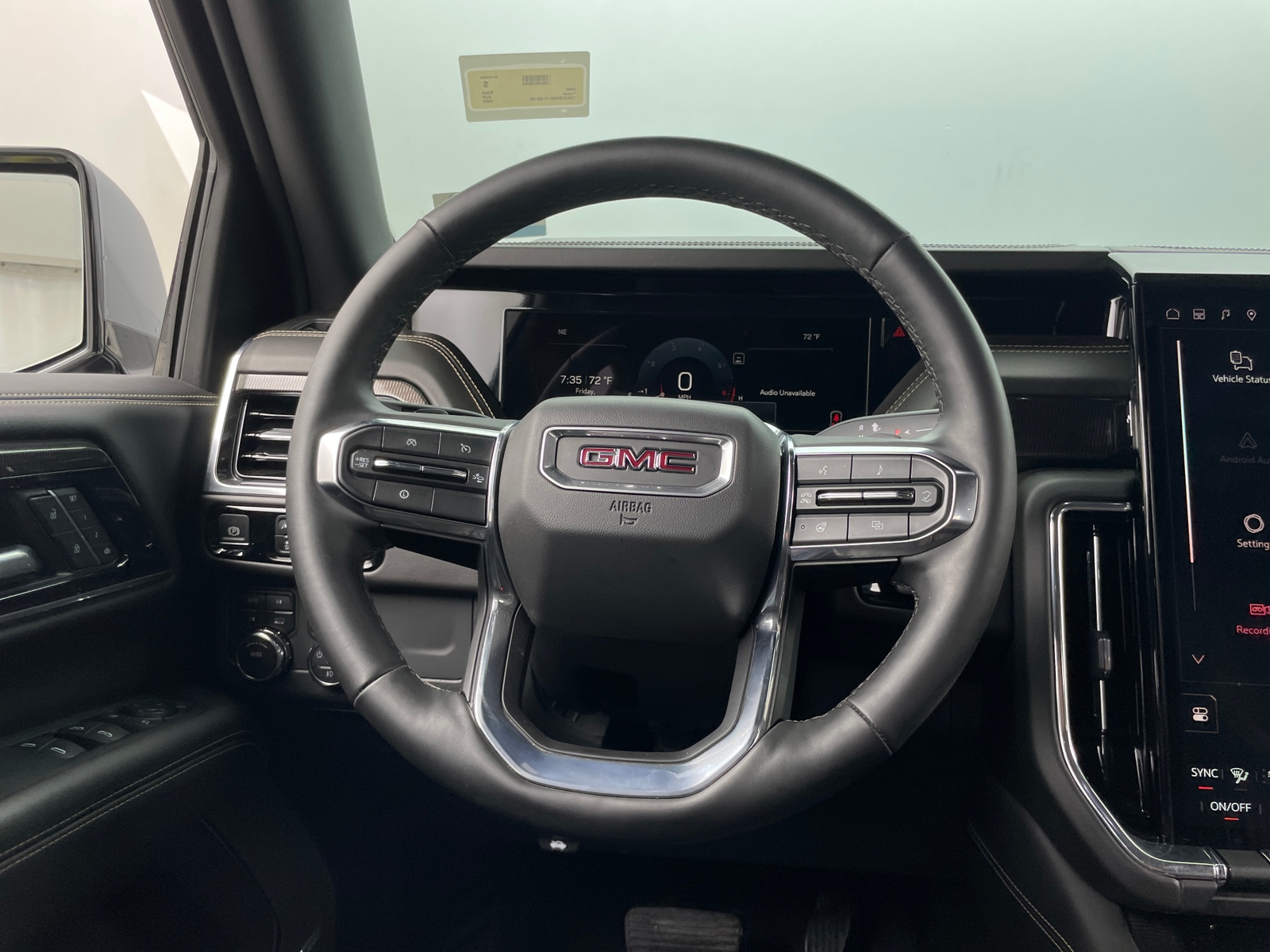 Thumbnail: 2025 GMC Yukon - 4