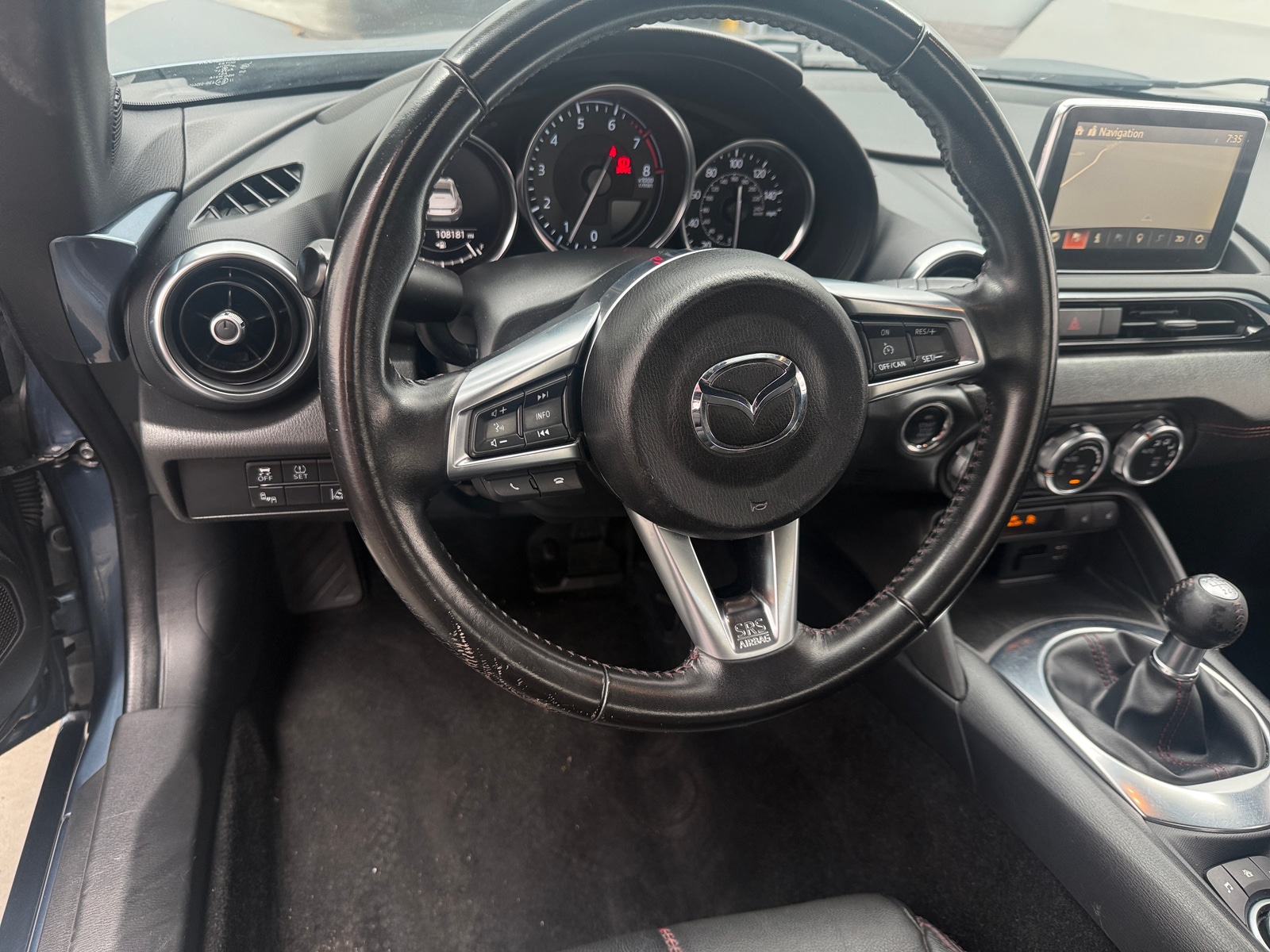 Thumbnail: 2017 Mazda MX-5 Miata - 5