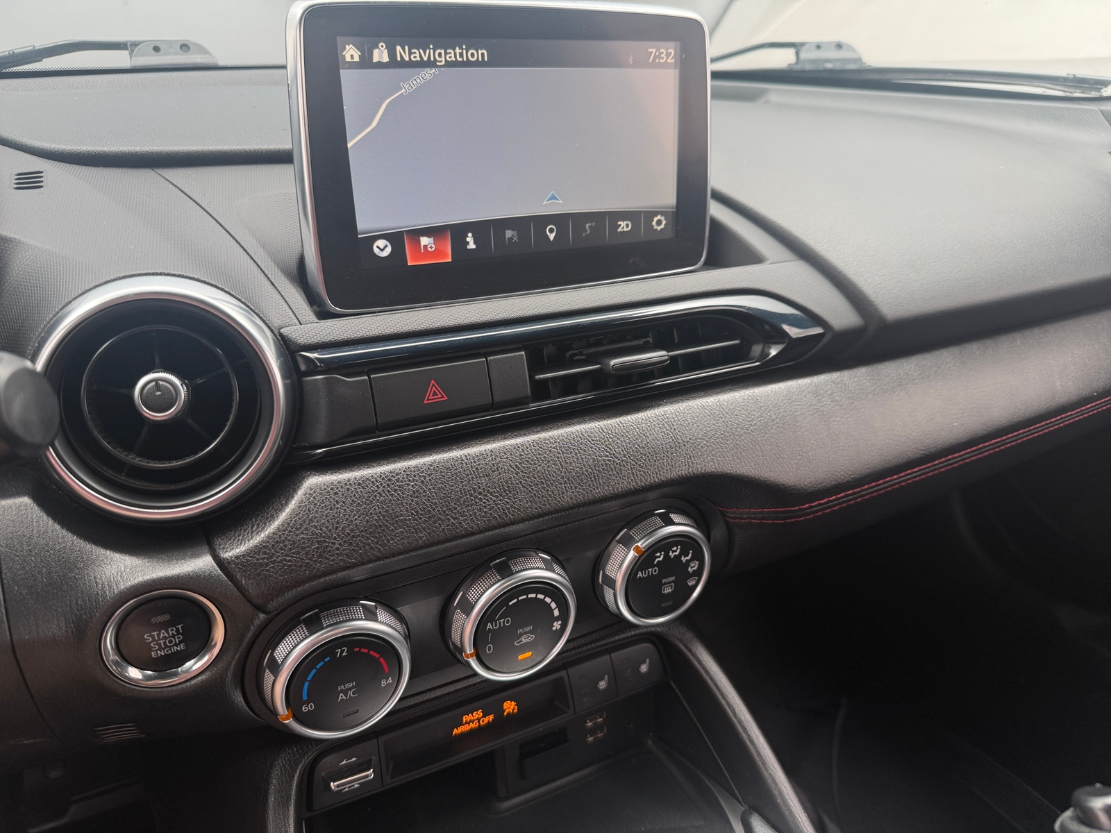 Thumbnail: 2017 Mazda MX-5 Miata - 4