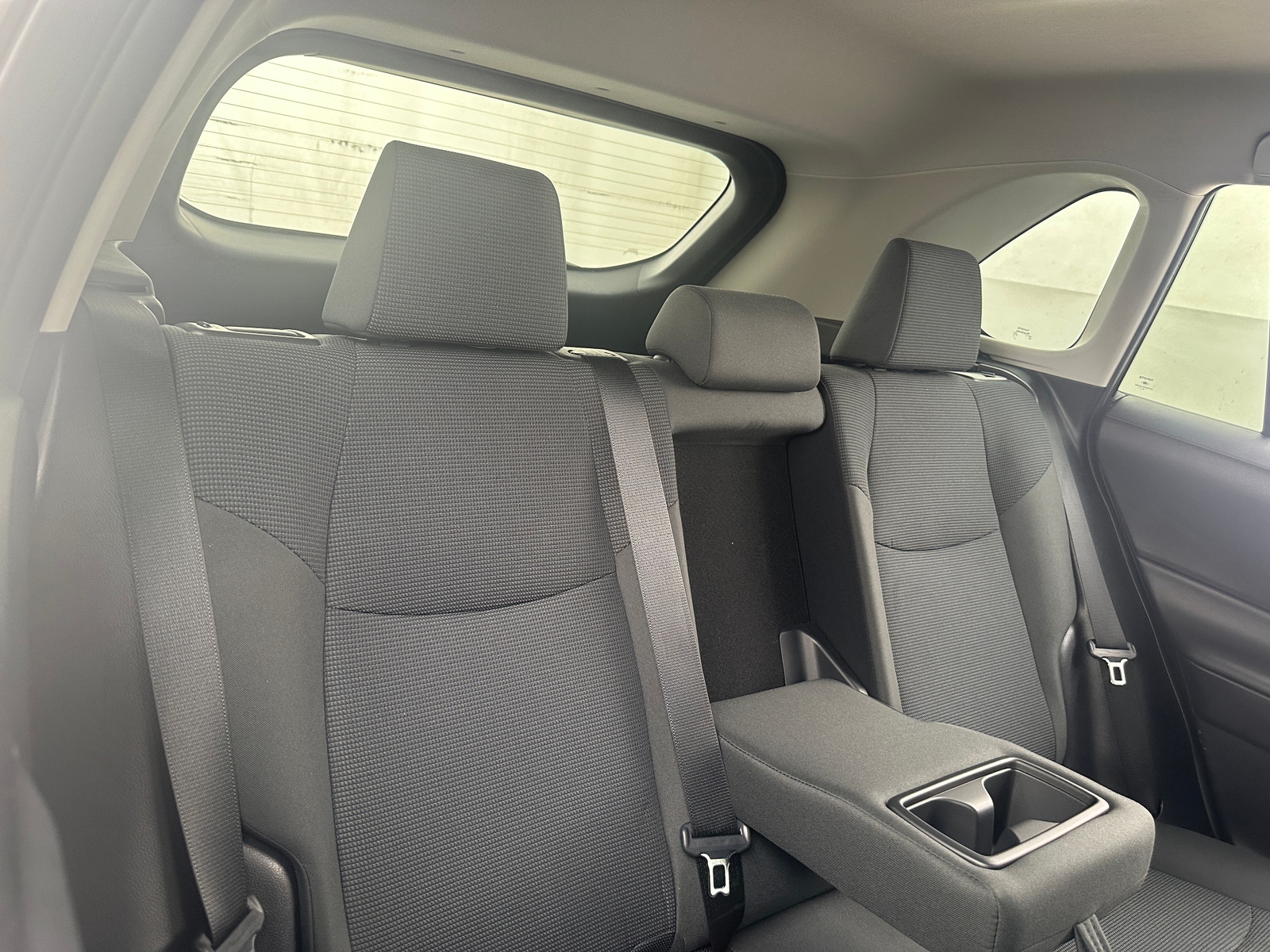 Thumbnail: 2020 Toyota RAV4 - 6