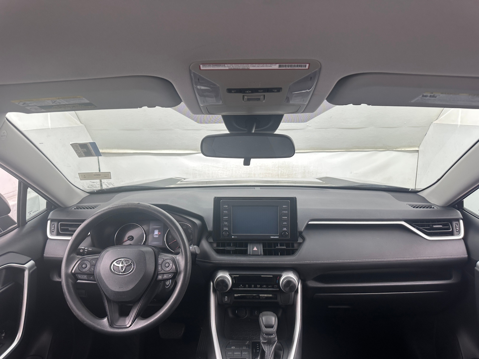 Thumbnail: 2020 Toyota RAV4 - 3