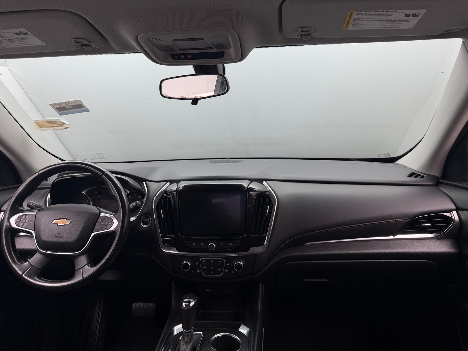 Thumbnail: 2018 Chevrolet Traverse - 3
