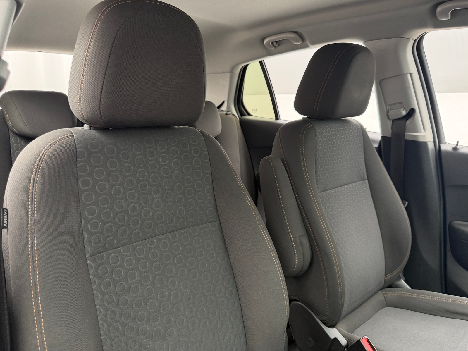 Thumbnail: 2018 Chevrolet Trax - 2