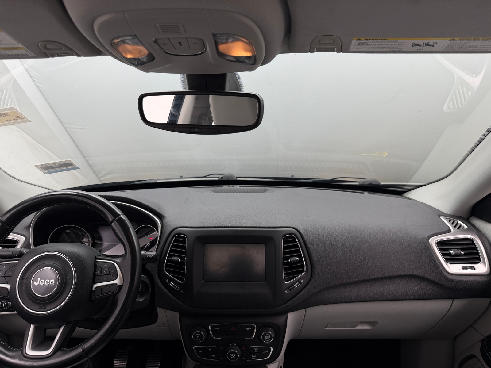 Thumbnail: 2018 Jeep Compass - 3