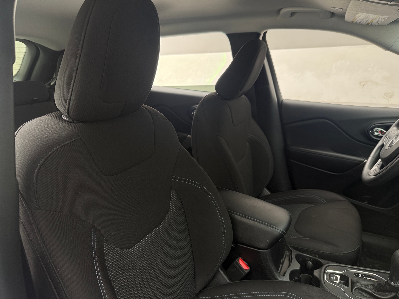 Thumbnail: 2019 Jeep Cherokee - 2