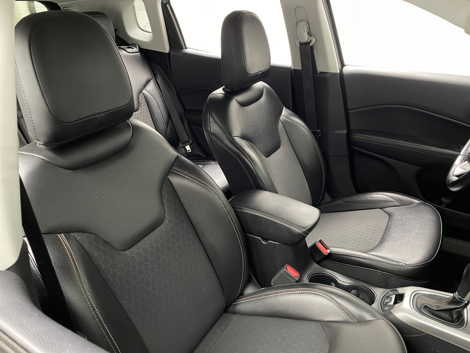 Thumbnail: 2018 Jeep Compass - 2