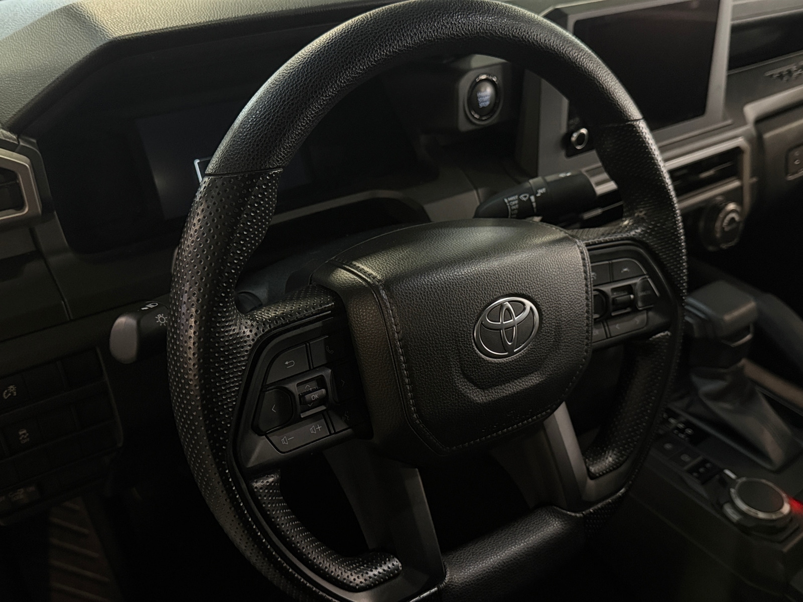Thumbnail: 2025 Toyota Tacoma - 5
