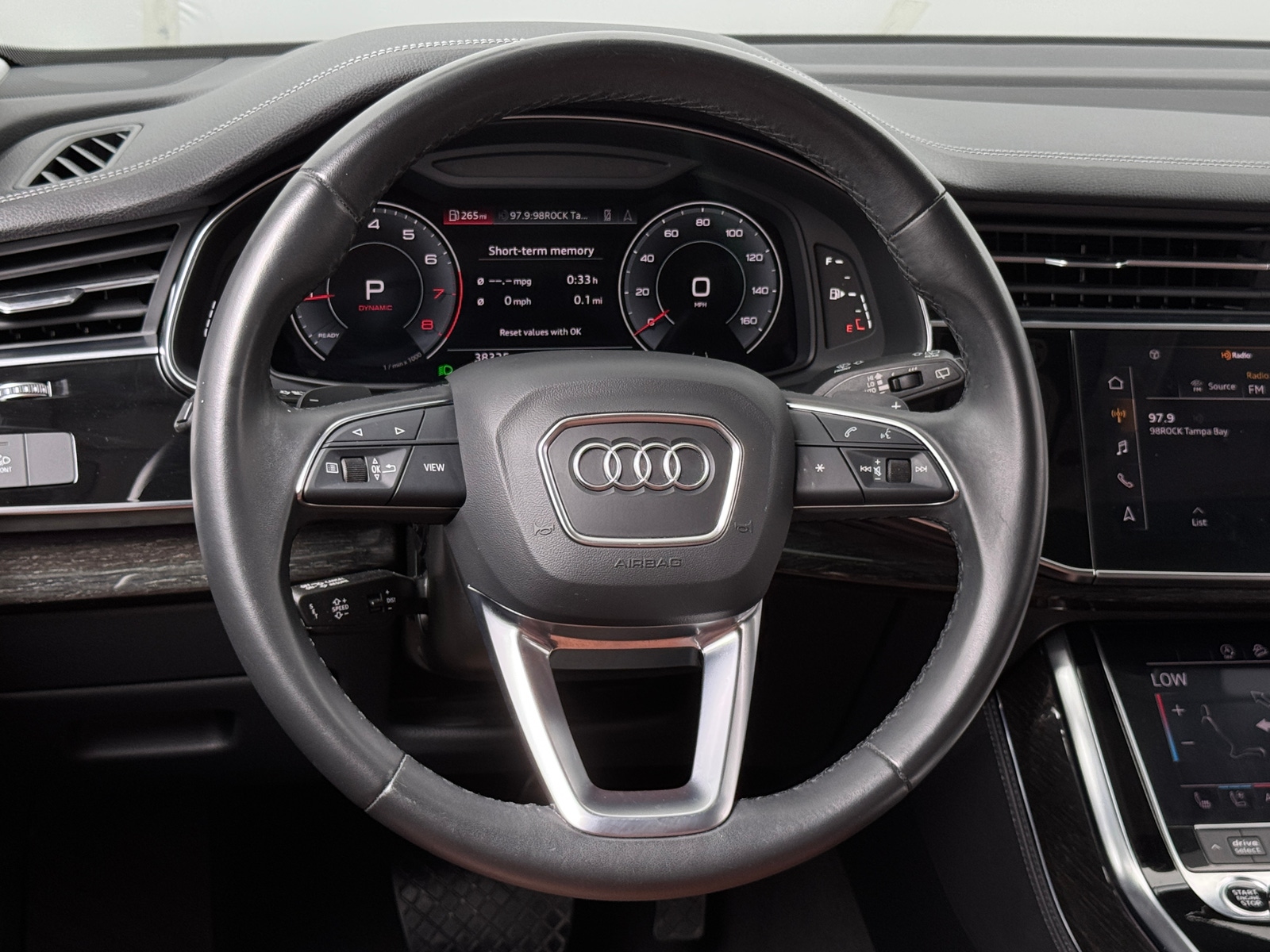 Thumbnail: 2023 Audi Q8 - 4