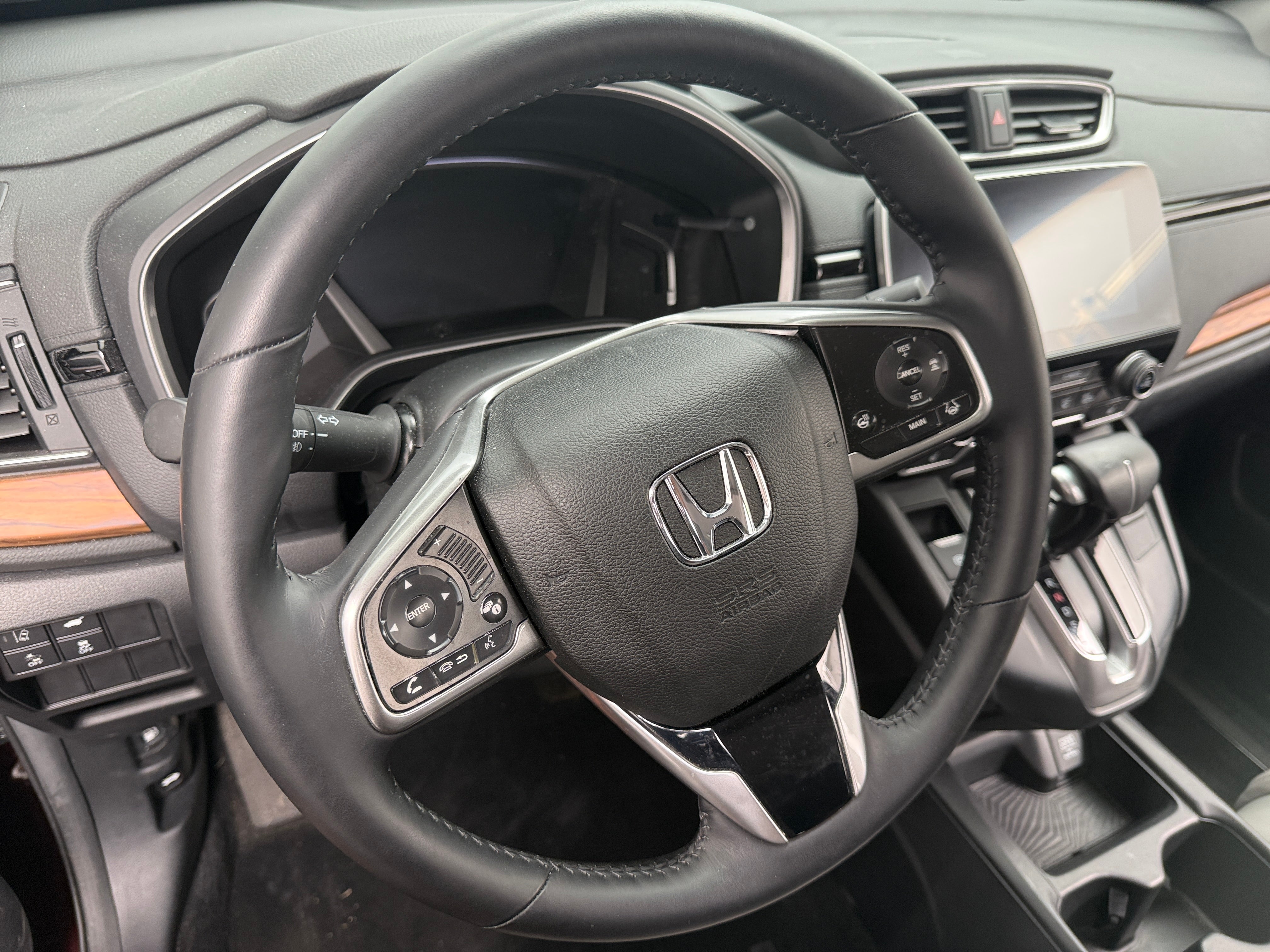 Used 2018 Honda CR-V Touring with VIN 7FARW2H97JE076181 for sale in Eagan, Minnesota
