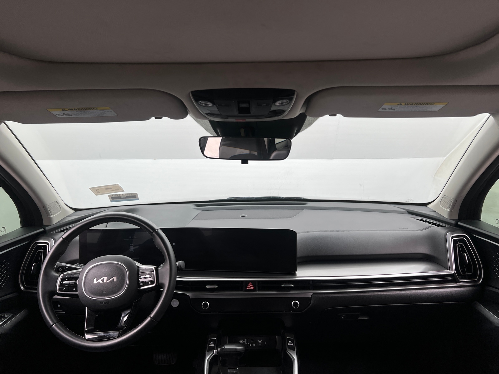 Thumbnail: 2025 Kia Sorento - 3