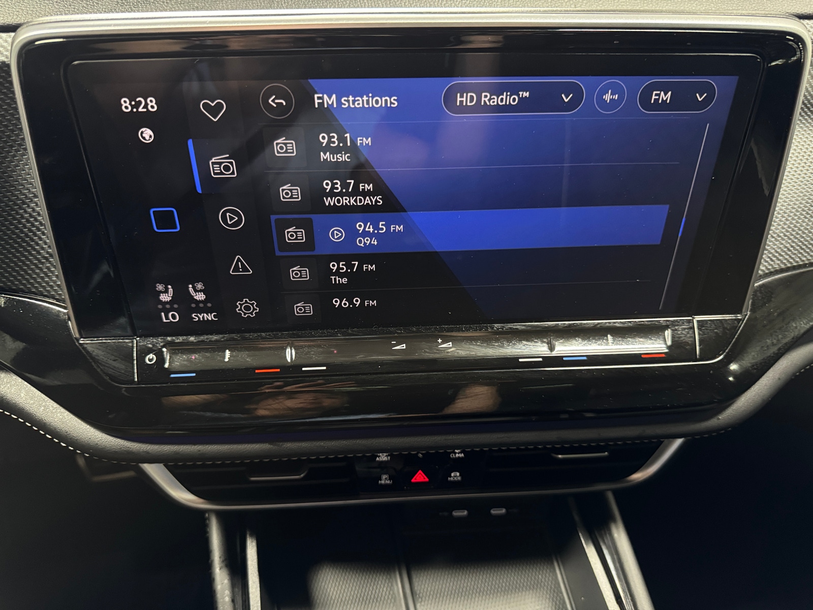 Thumbnail: 2024 Volkswagen Atlas - 3