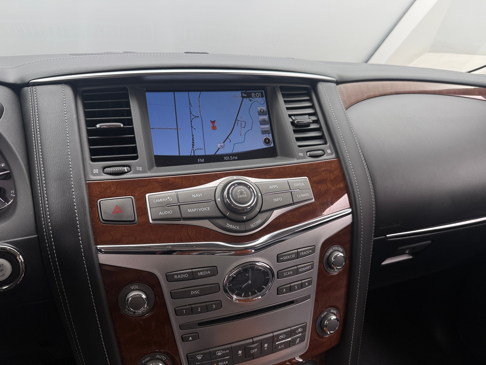 Thumbnail: 2019 INFINITI QX80 - 3